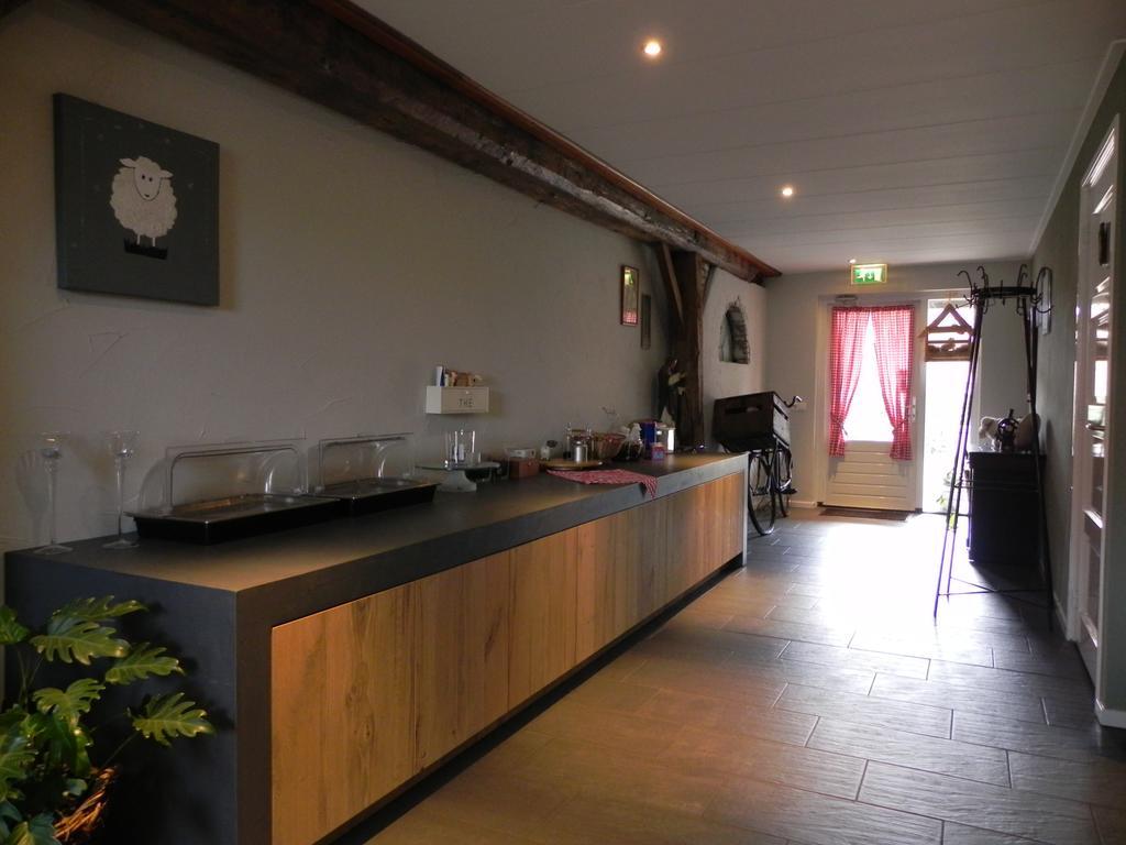 Hoeve De Mertel Biezenmortel Exteriör bild