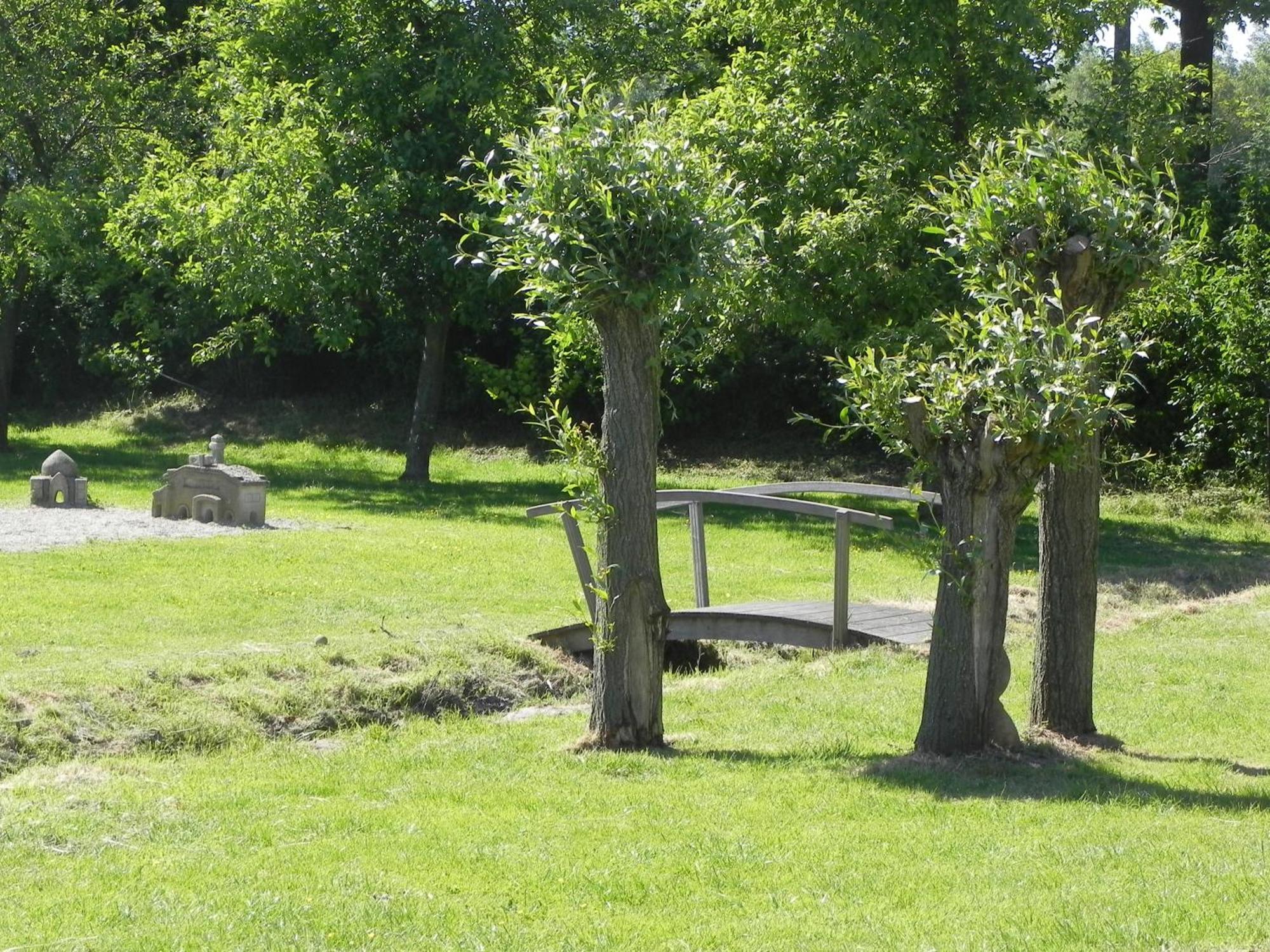 Hoeve De Mertel Biezenmortel Exteriör bild