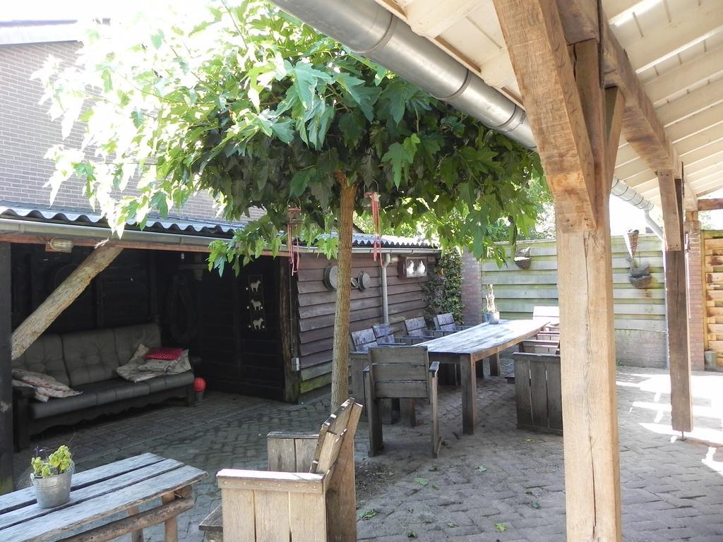 Hoeve De Mertel Biezenmortel Exteriör bild