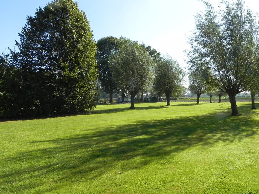 Hoeve De Mertel Biezenmortel Exteriör bild