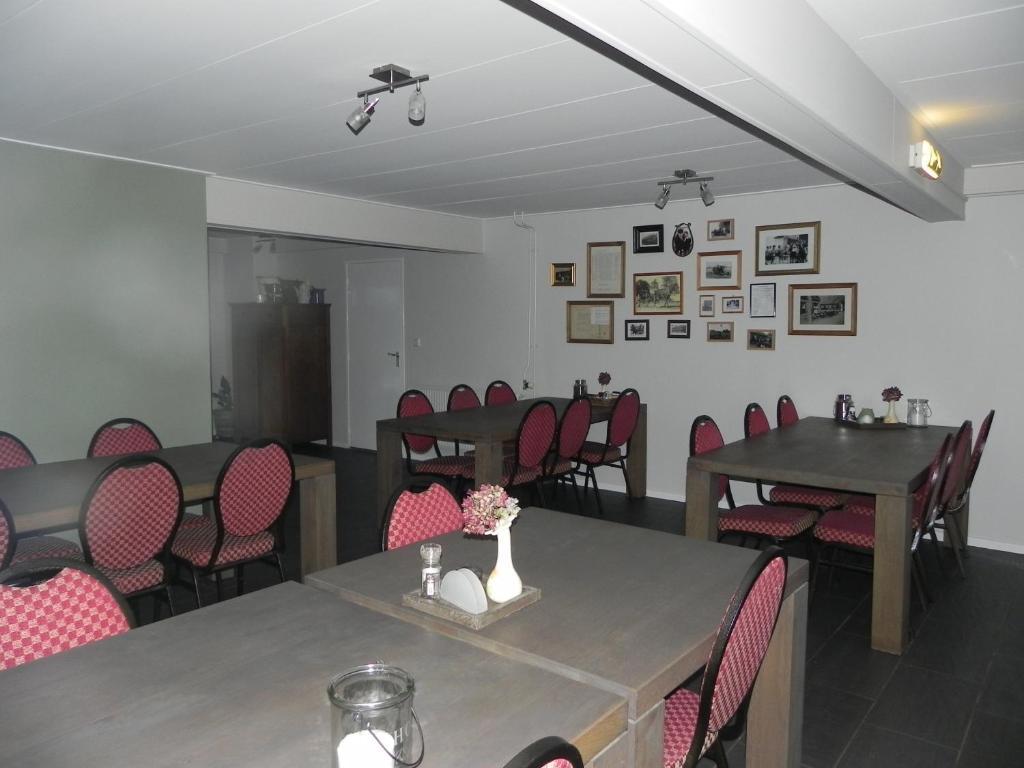 Hoeve De Mertel Biezenmortel Exteriör bild
